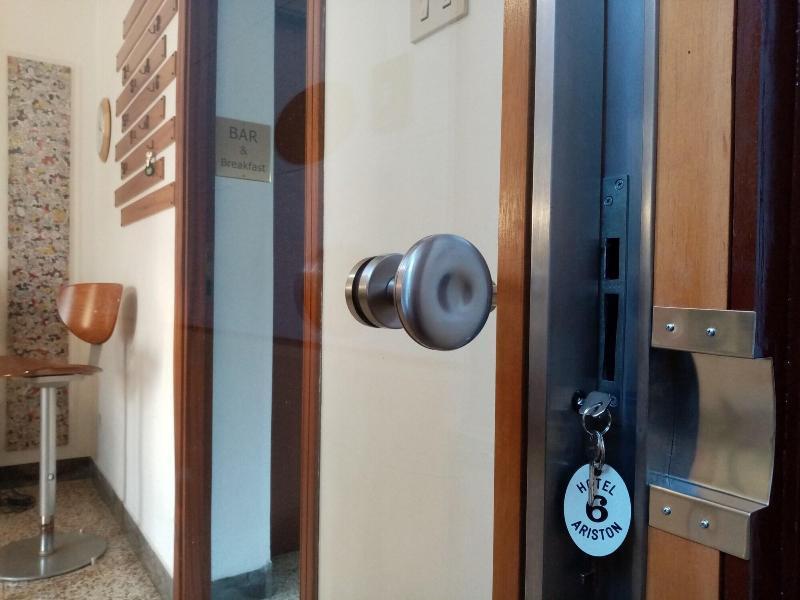 Ariston Petit Hotel Palermo Dış mekan fotoğraf